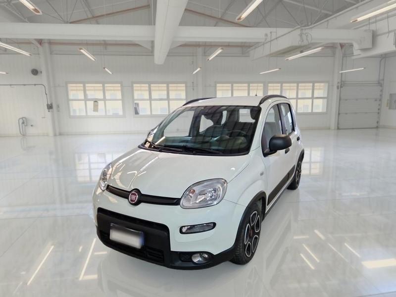 FIAT PANDA 1.0 FIREFLY 70 CV SES HYBRID CITY LIFE 5 PORTE BERLINA