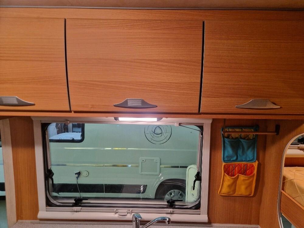 CAMPER MCLOUIS LAGAN 220
