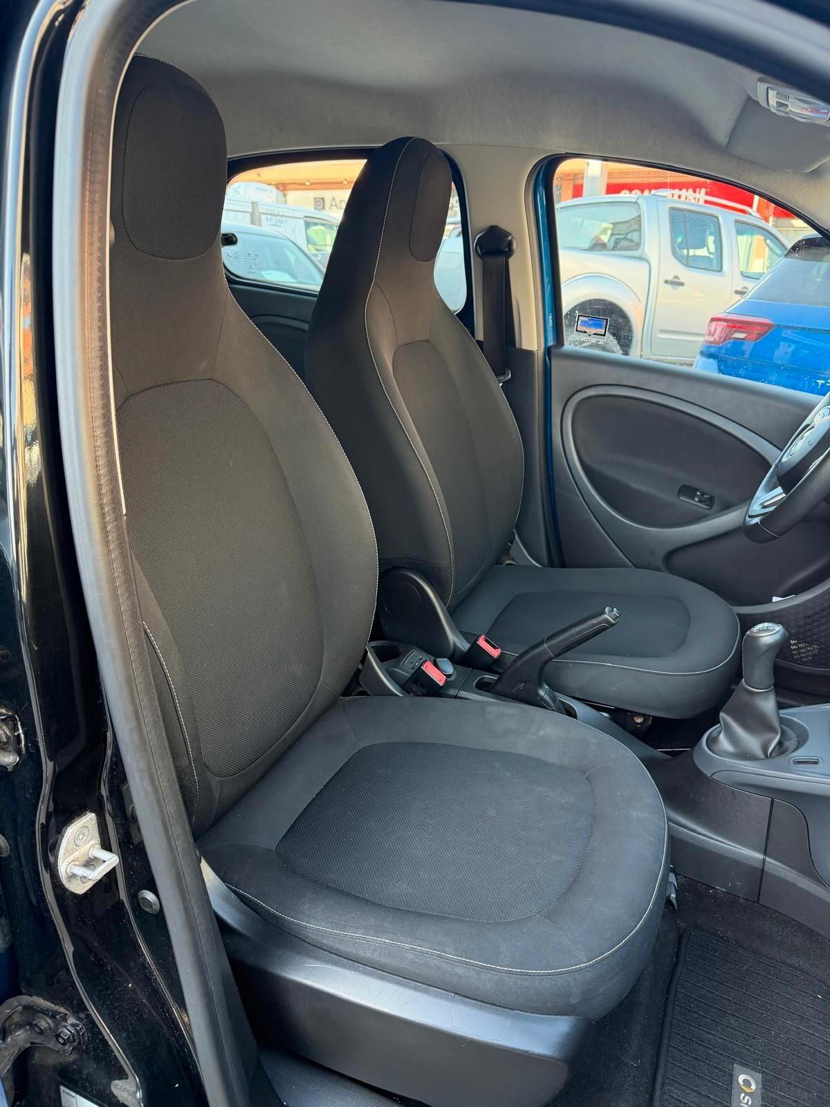 Smart ForFour 70 1.0 Youngster