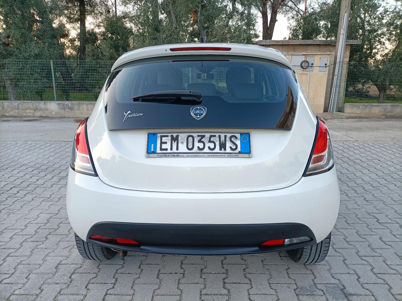 Lancia Ypsilon 1.2 69 CV 5 porte GPL Ecochic Gold