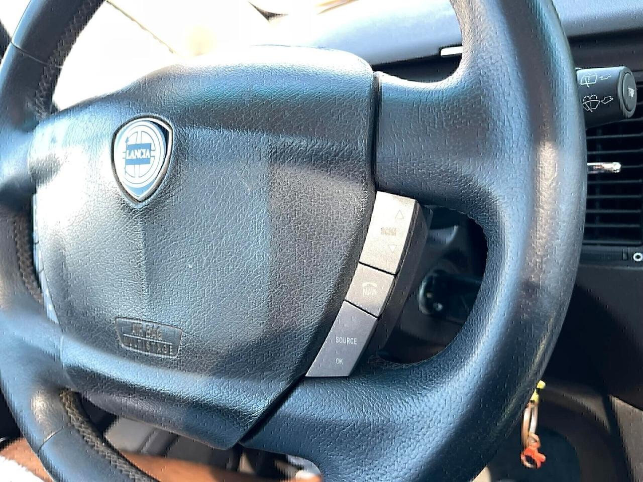 Lancia MUSA 1.3 Mjt "TETTO/PELLE"