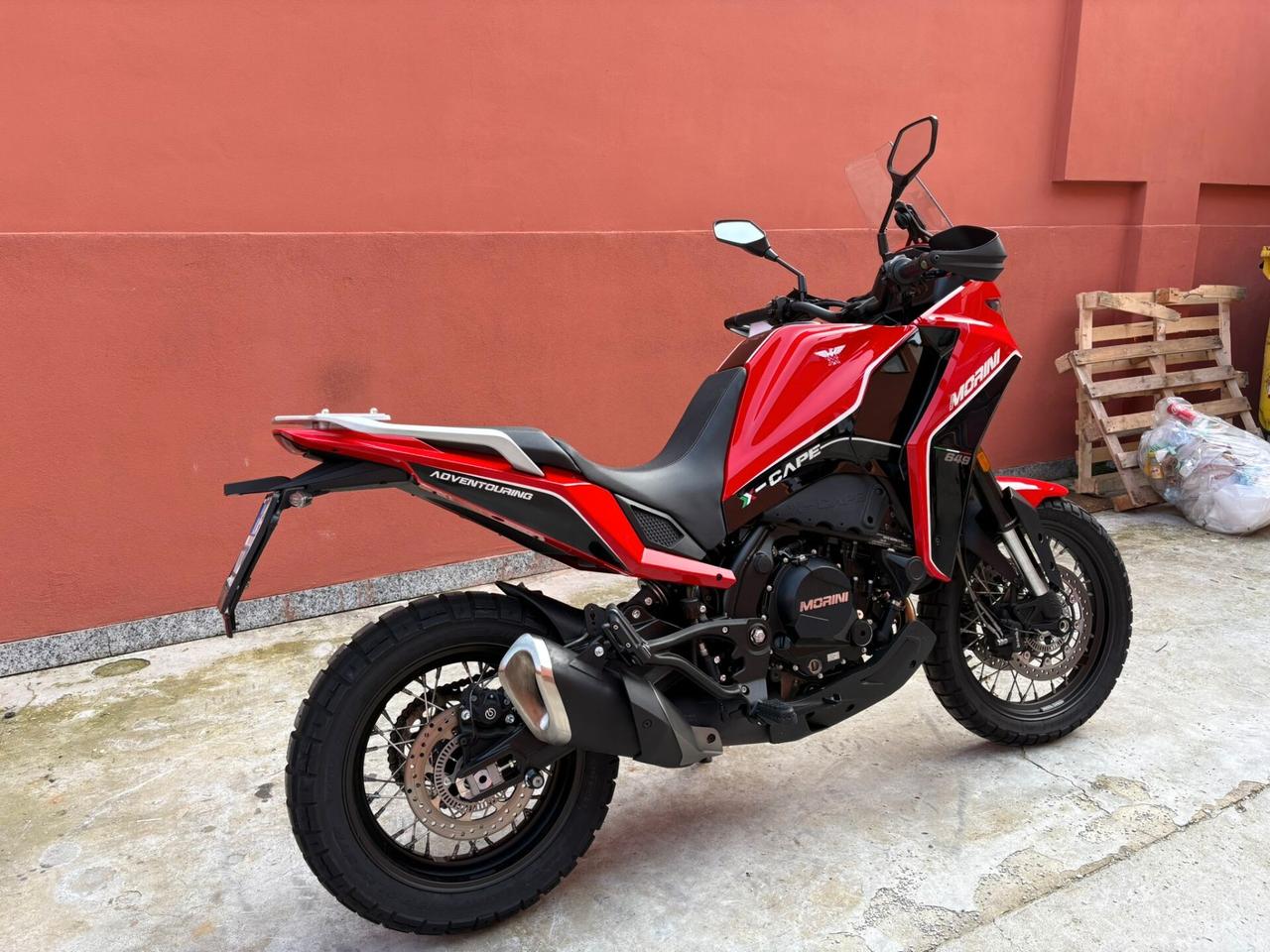 Moto Morini X-Cape 649 (a raggi)