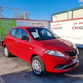 Lancia Ypsilon 0.9 TwinAir 85 CV 5 porte Metano