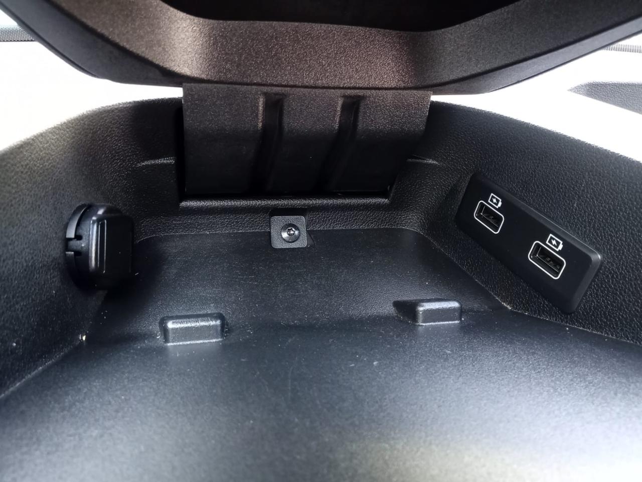 Renault Express 1.4 Blue dCi 95 Sensori*Aux*Usb