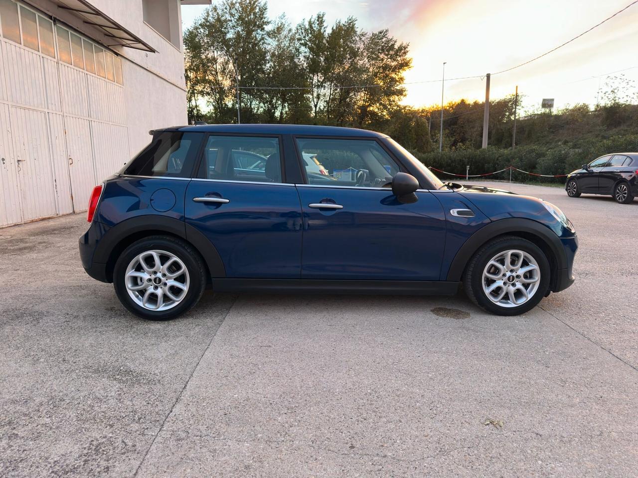 Mini Cooper One D Hype 1.5 95CV