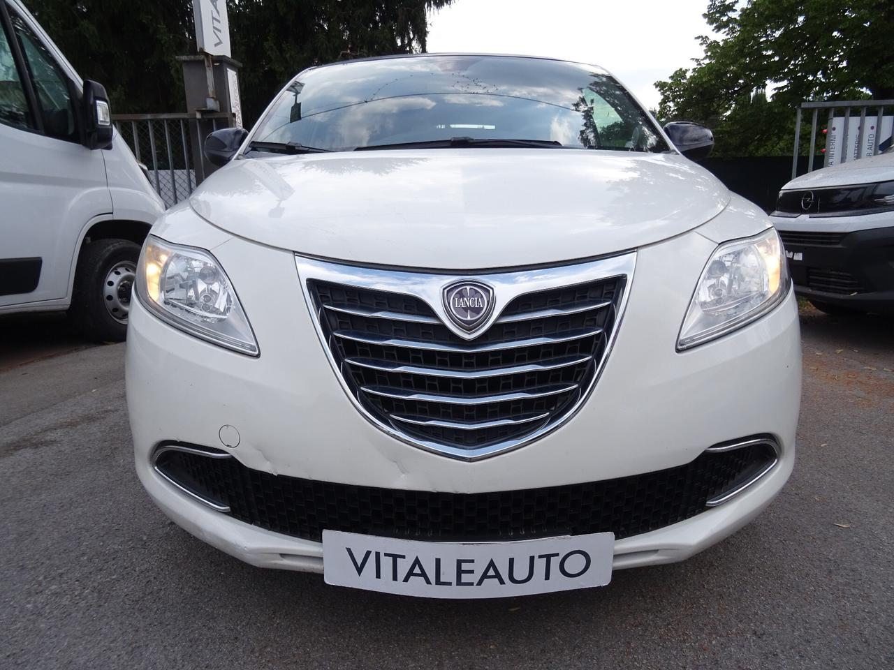 Lancia Ypsilon 1.2 69 CV 5p S&S TETTO APRIBILE