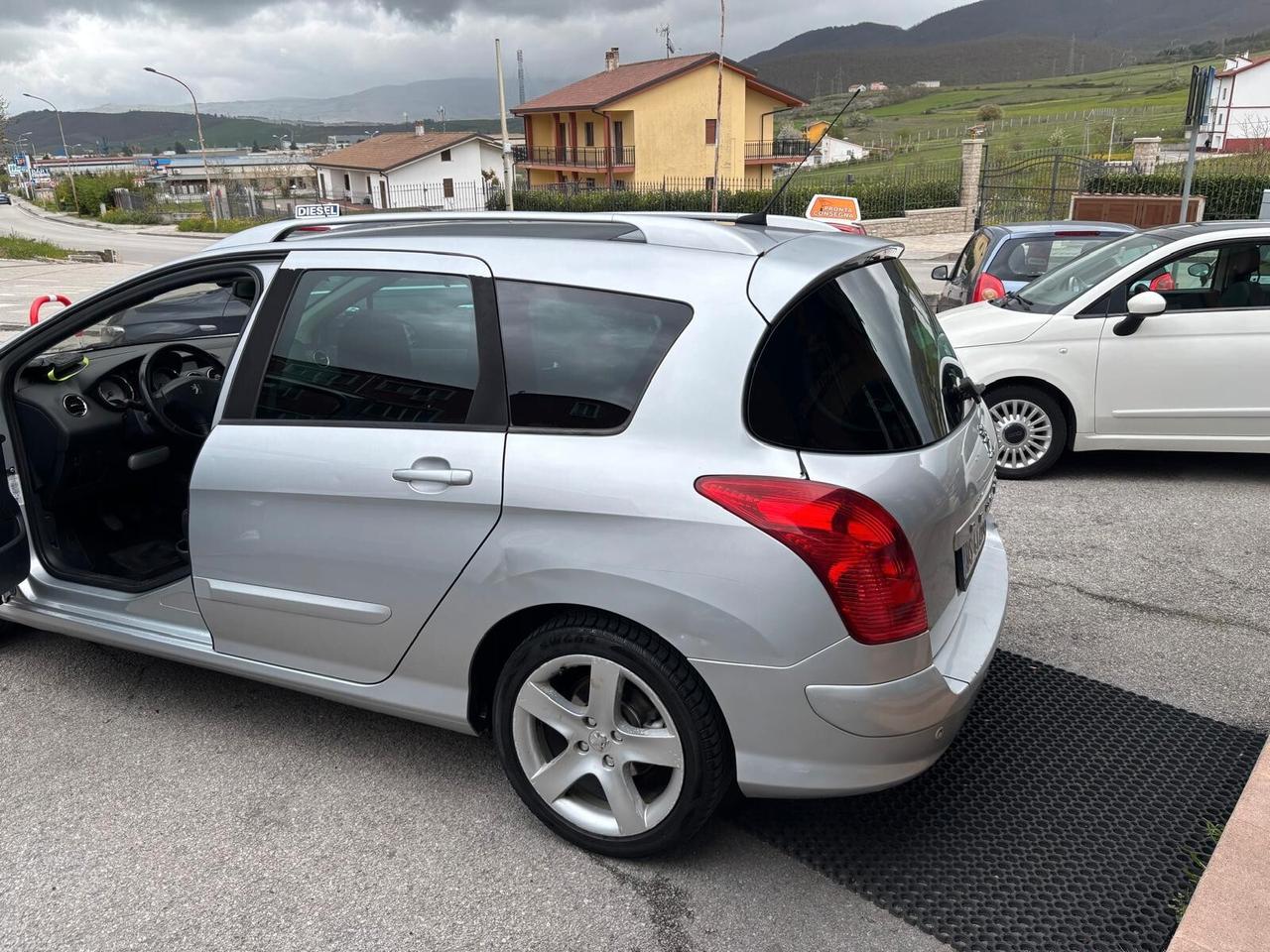 Peugeot 308 1.6 HDi 110CV SW Premium