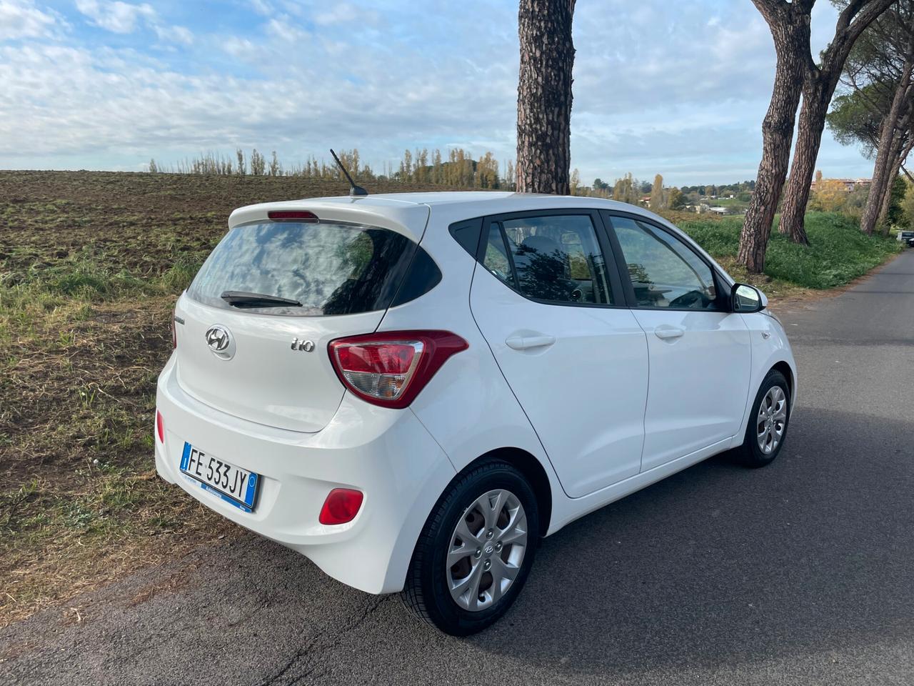 Hyundai i10 neopatentati