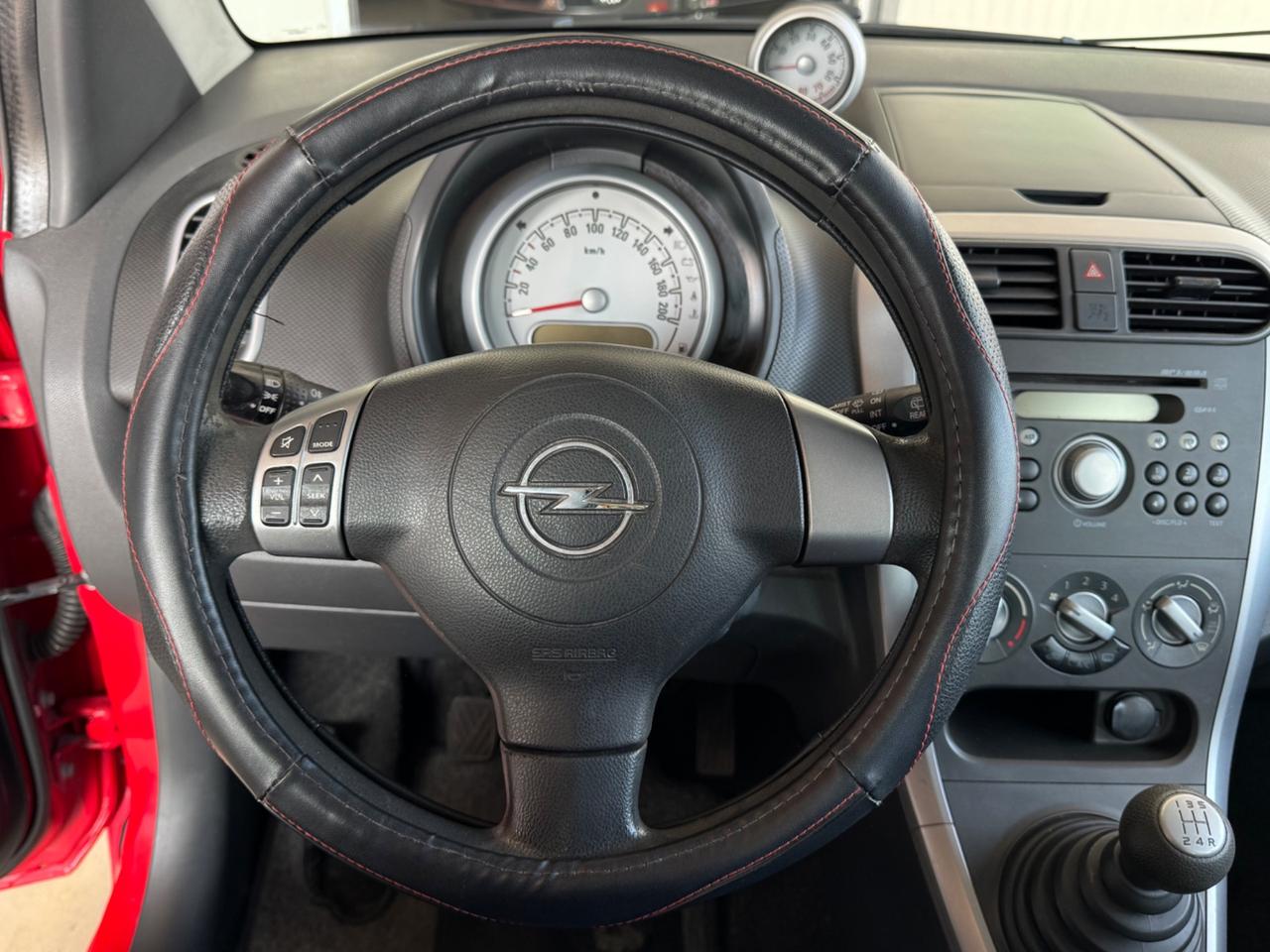 Opel Agila 1.0 12V 68CV neopatentati