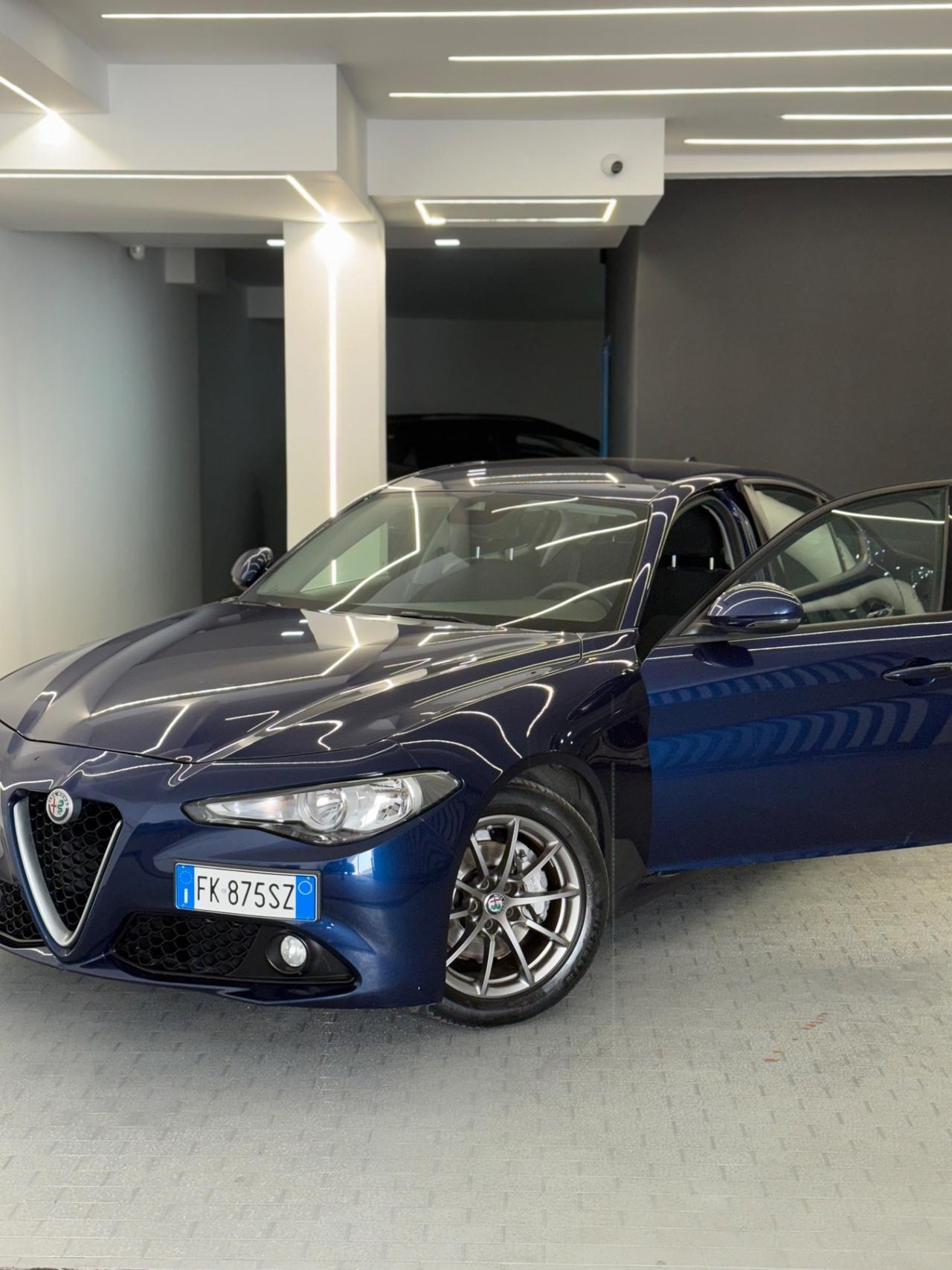 Alfa Romeo Giulia 2.2 Turbodiesel 150 CV AT8 Business