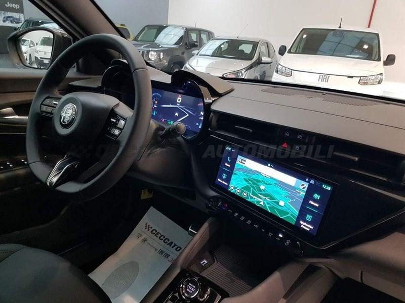 Alfa Romeo Junior Junior 1.2 ibrida Speciale 136cv edct6