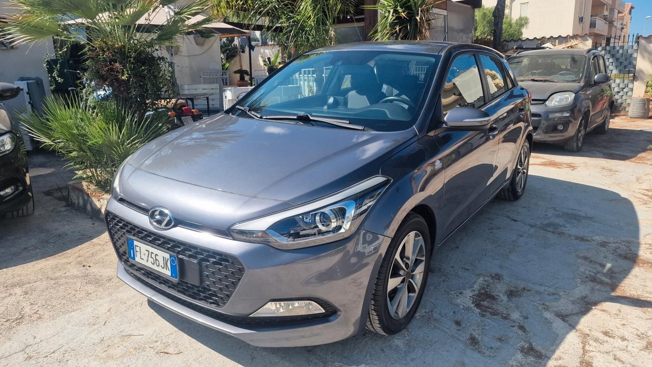 Hyundai i20 1.2 84 CV 5 porte Comfort