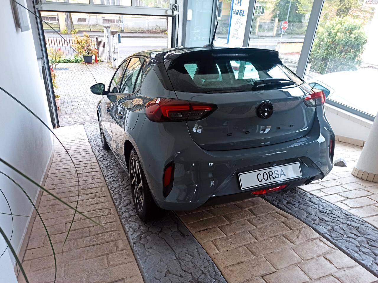 Opel Corsa 1.2 GS 75 CV 2024