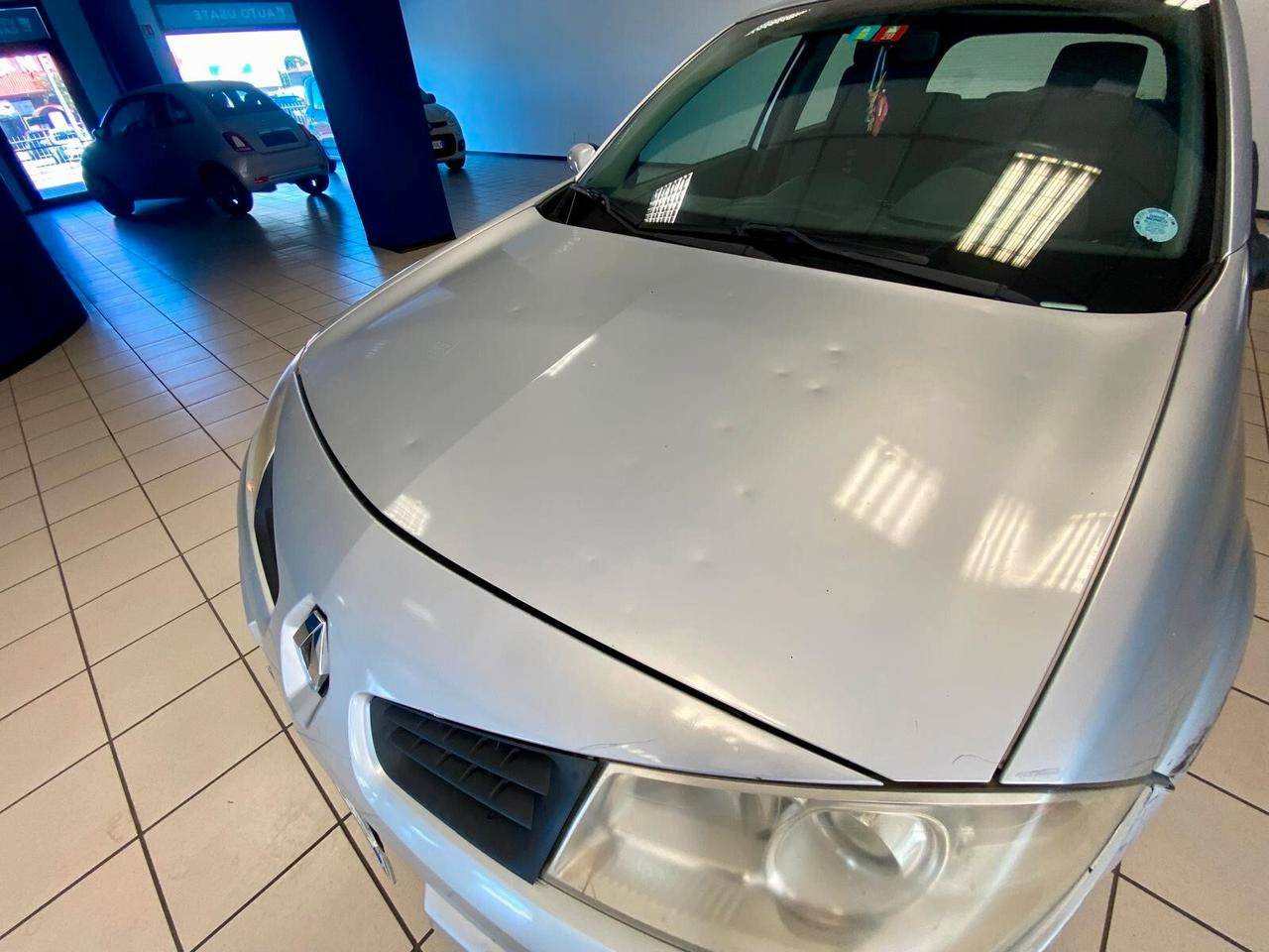 Renault Megane Mégane 1.5 dCi/105CV Grandtour Serie Speciale