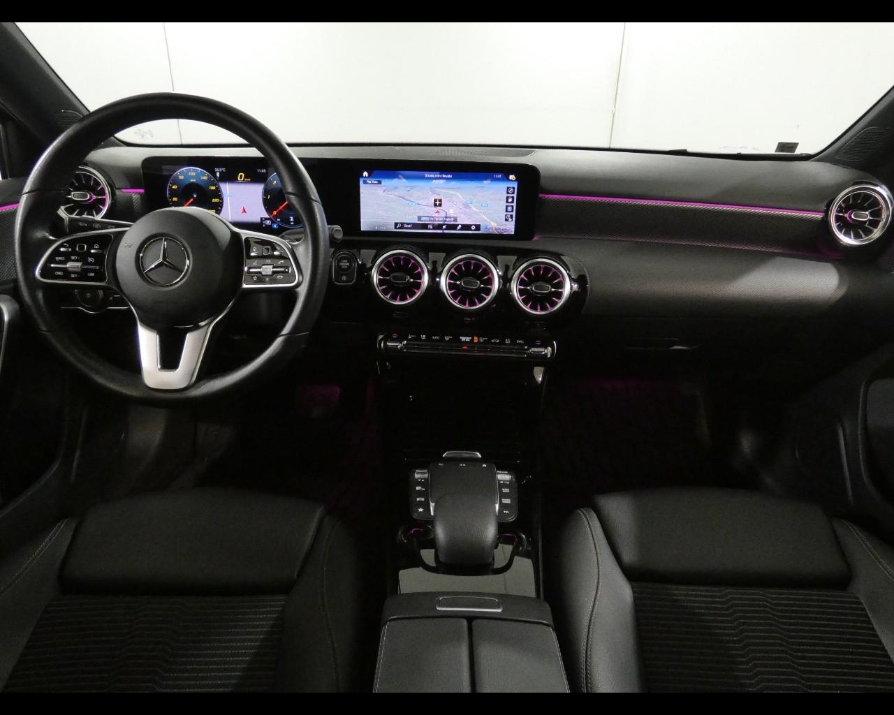 Mercedes-Benz Classe A (W177) - A 180 d Automatic Sport