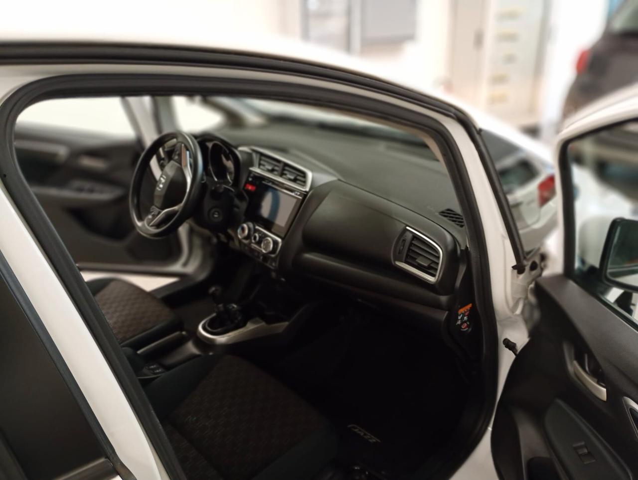 Honda Jazz 1.3 Comfort Navi ADAS