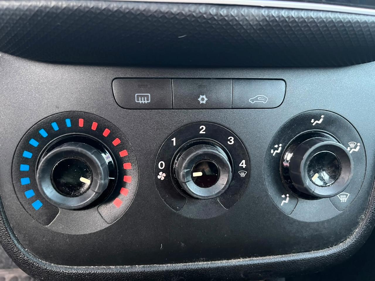 Fiat Punto 1.4 8V 5 porte Easypower Street
