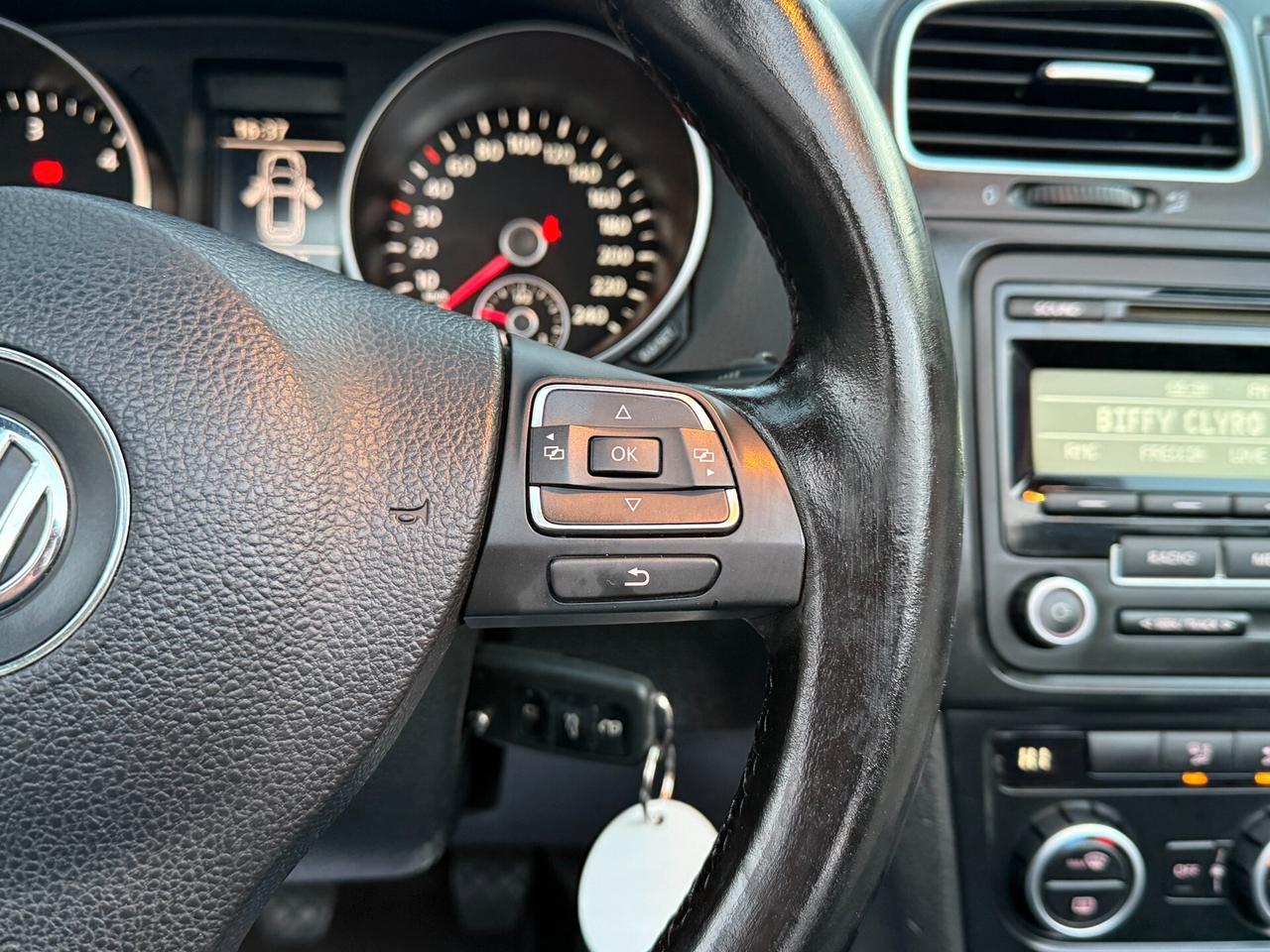 Volkswagen Golf CABRIO 1.6 TDI 105CV *LED - 2013