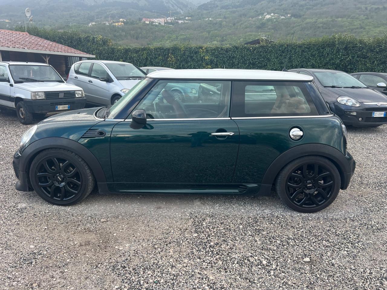 Mini 1.6 16V Cooper D ALLESTIMENTO JCW