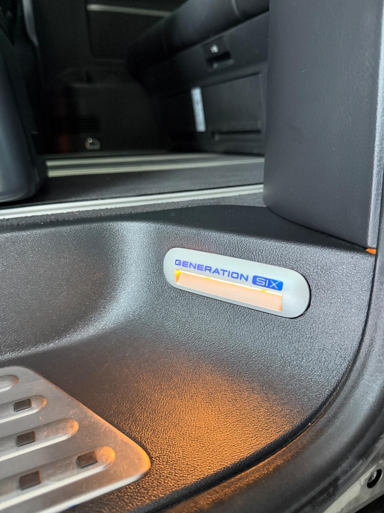 Volkswagen Transporter 2.0 GENERATION SIX FULL OPTIONAL