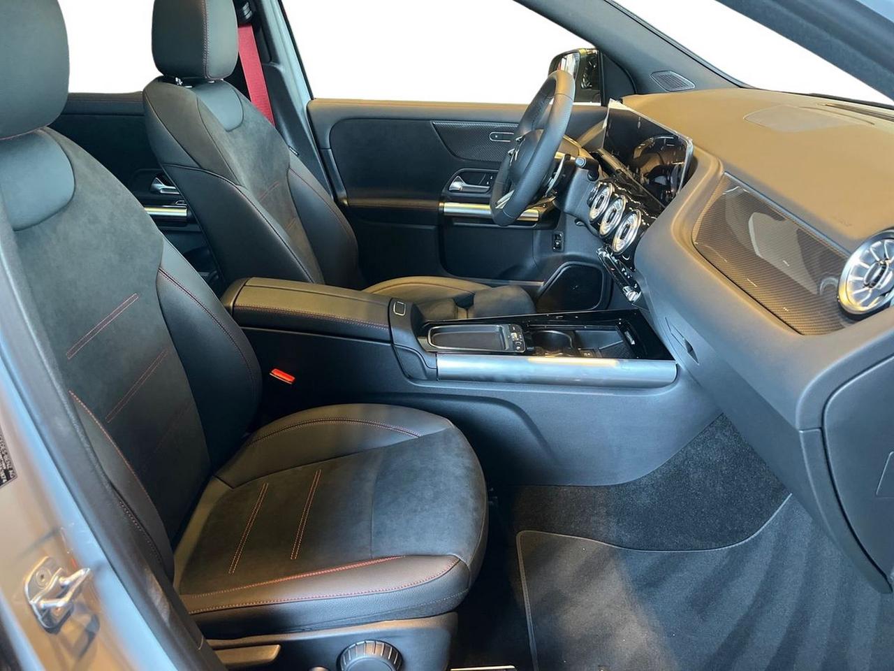 Mercedes-Benz Mercedes-AMG GLA 35 4MATIC