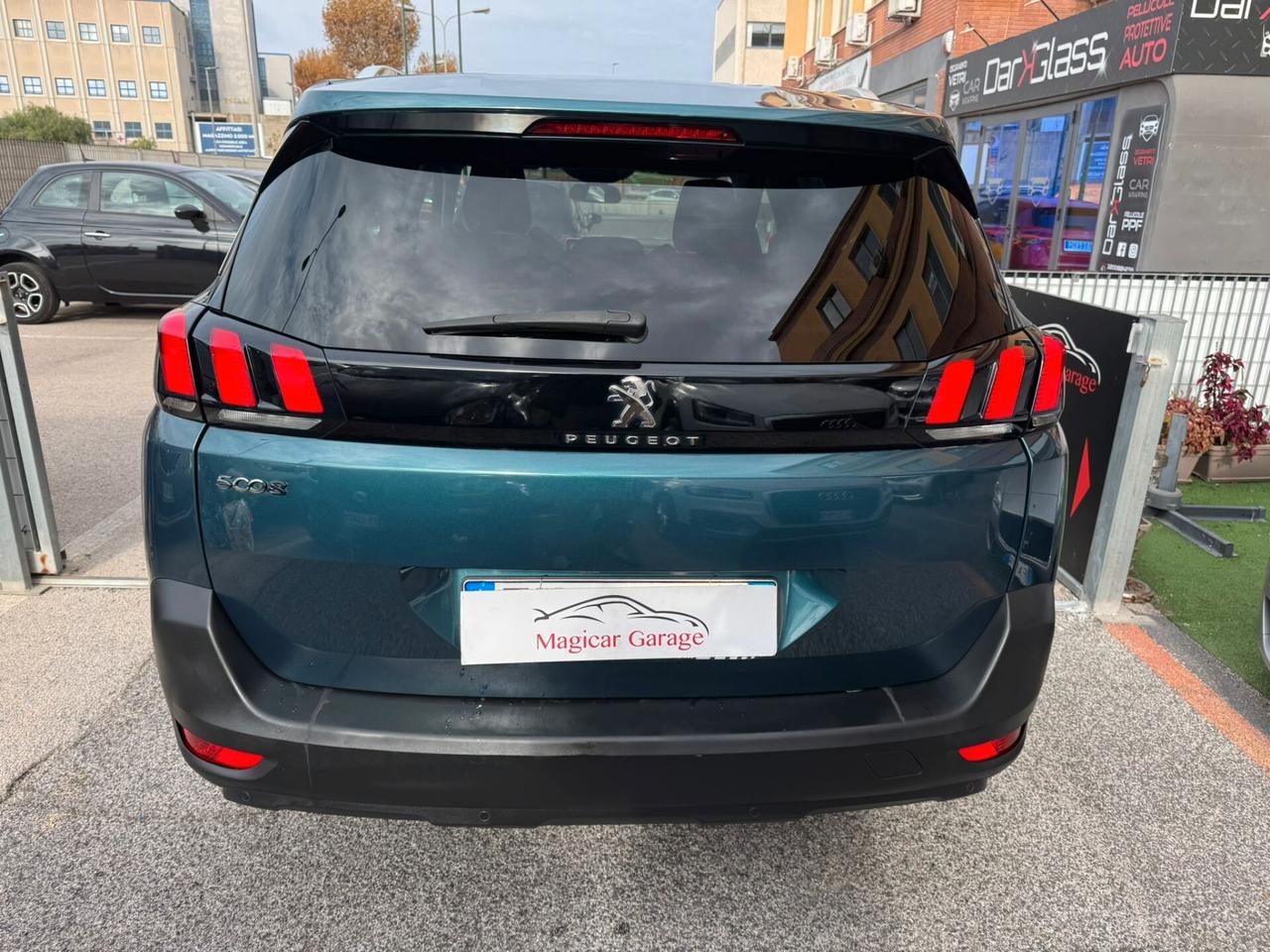 Peugeot 5008 BlueHDi 130 S&S Business