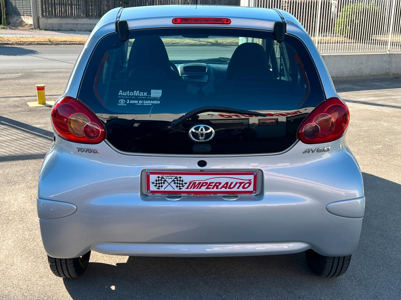 Toyota Aygo 1.0 CONNECT 1 PROPRIETARIO
