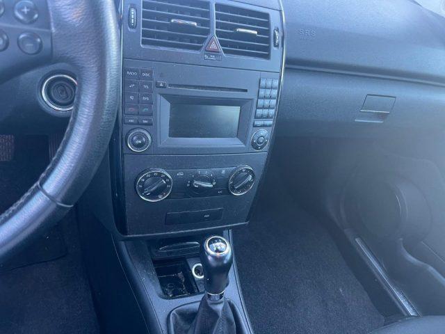 MERCEDES-BENZ A 160 Elegance