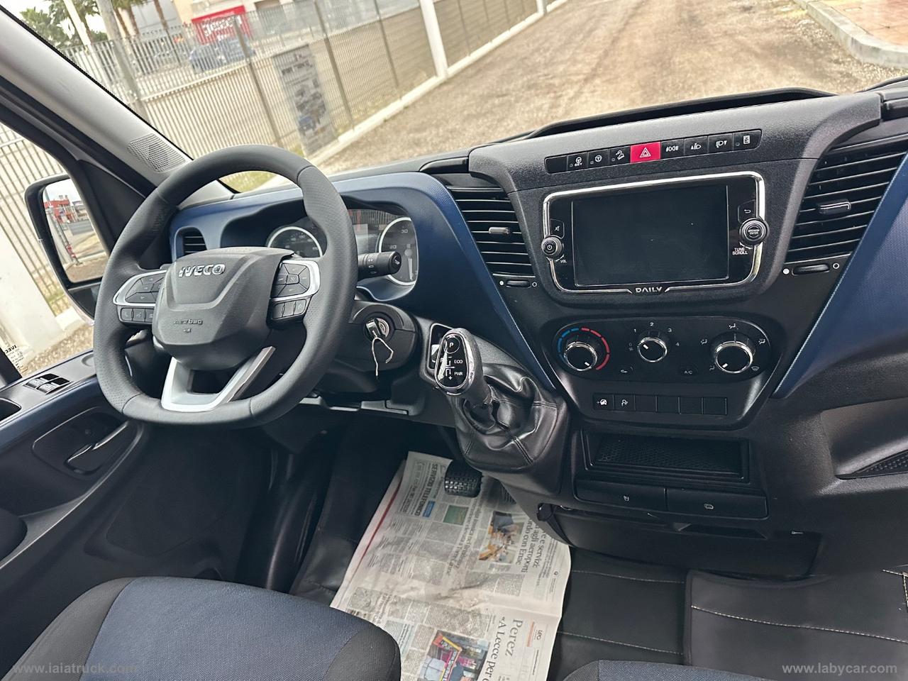 Daily 33S14S 2.3FURGONE MAXI VOLUME HI-MATIC