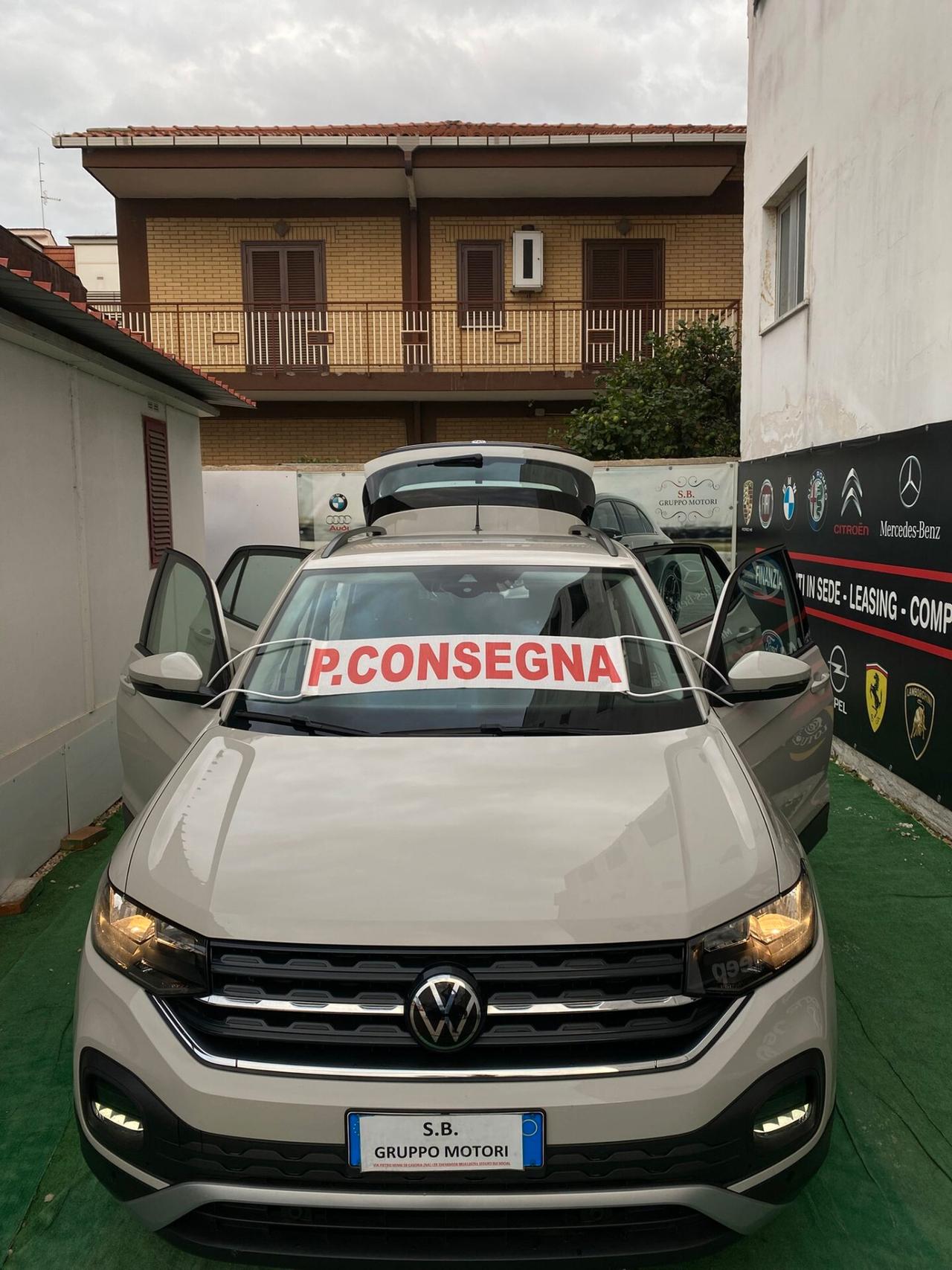 Volkswagen T-Cross 2023 110CV AUTOMATICA LEGGI TUTTO!
