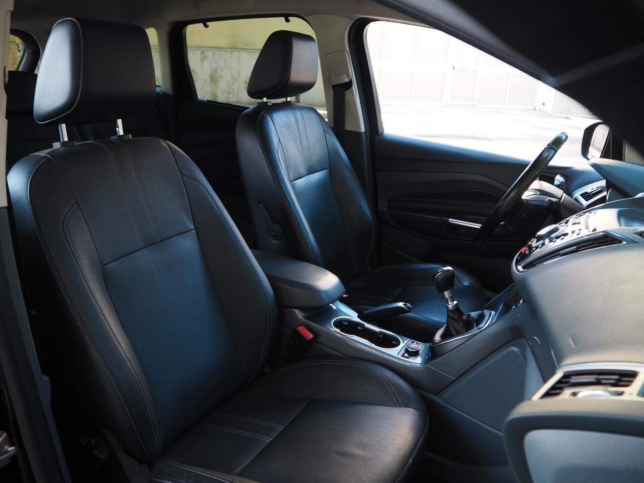 Ford C-Max 1.0 EcoBoost 125CV Titanium