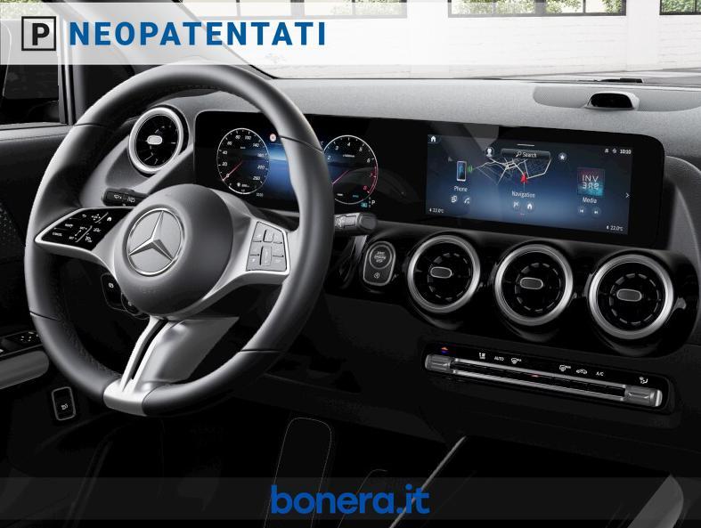 Mercedes GLA 180 180 Progressive Extra 7G-DCT