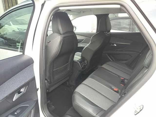 Peugeot 3008 BlueHDi 130 S&S Allure Pack