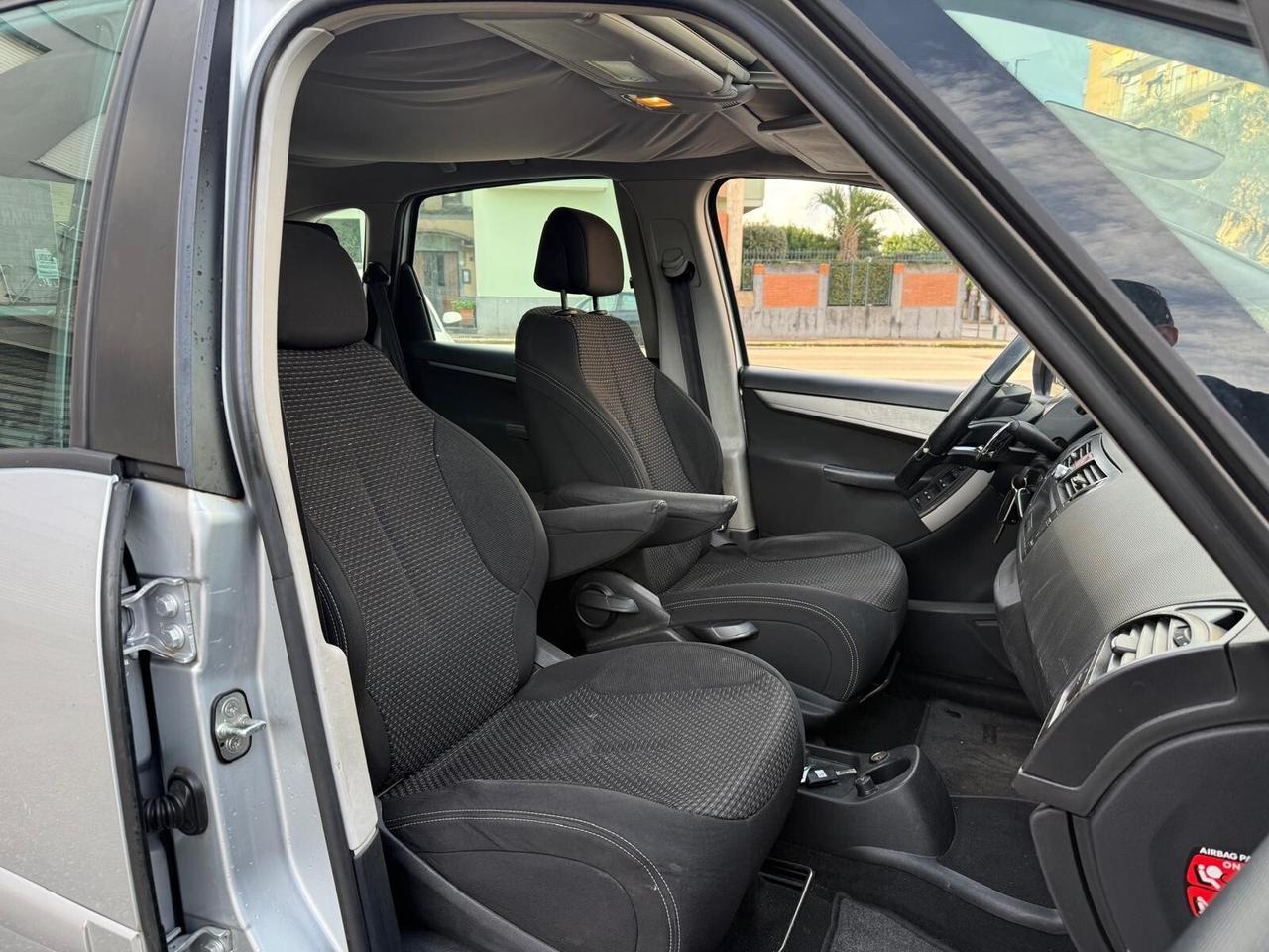 Citroen C4 Picasso 1.6 HDi 110 FAP CMP6 Exclusive