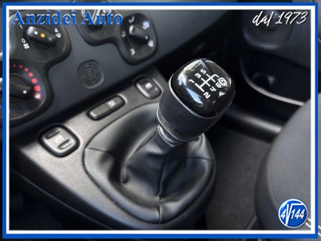 FIAT Panda 1.0 FireFly Hybrid 5 Posti