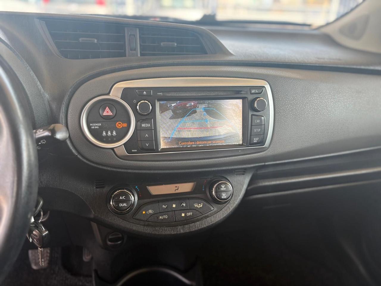 Toyota Yaris 1.4 D-4D 5 porte Lounge