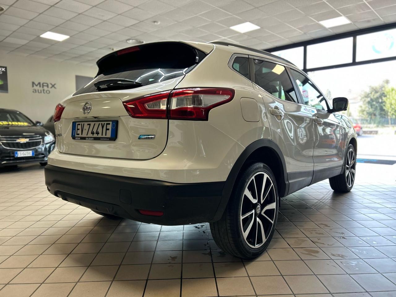 Nissan Qashqai 1.6 dCi DPF Tekna
