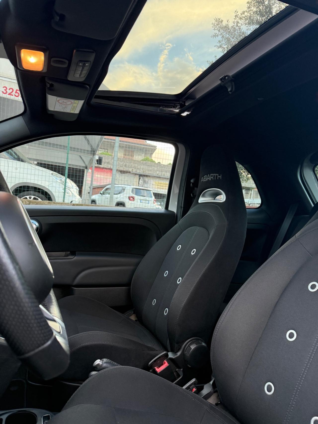 Abarth 595 1.4 Turbo T-Jet 165 CV Turismo