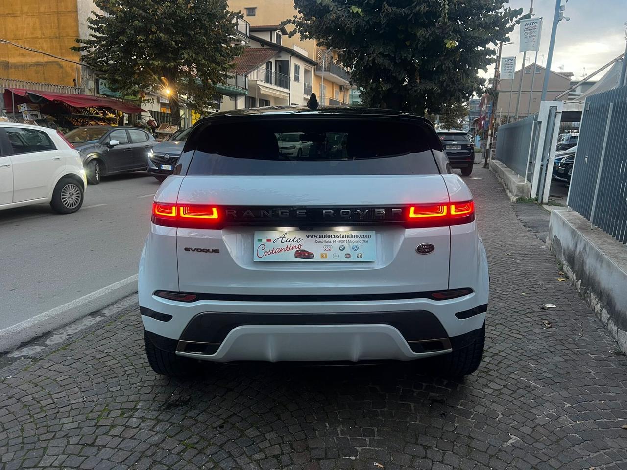 Land Rover Range Evoque 2.0D I4 180 CV AWD Auto R-Dynamic