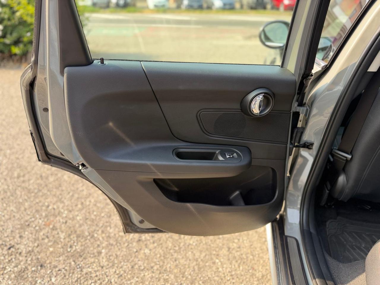 Mini Cooper Countryman Essential 1.5 One #11787