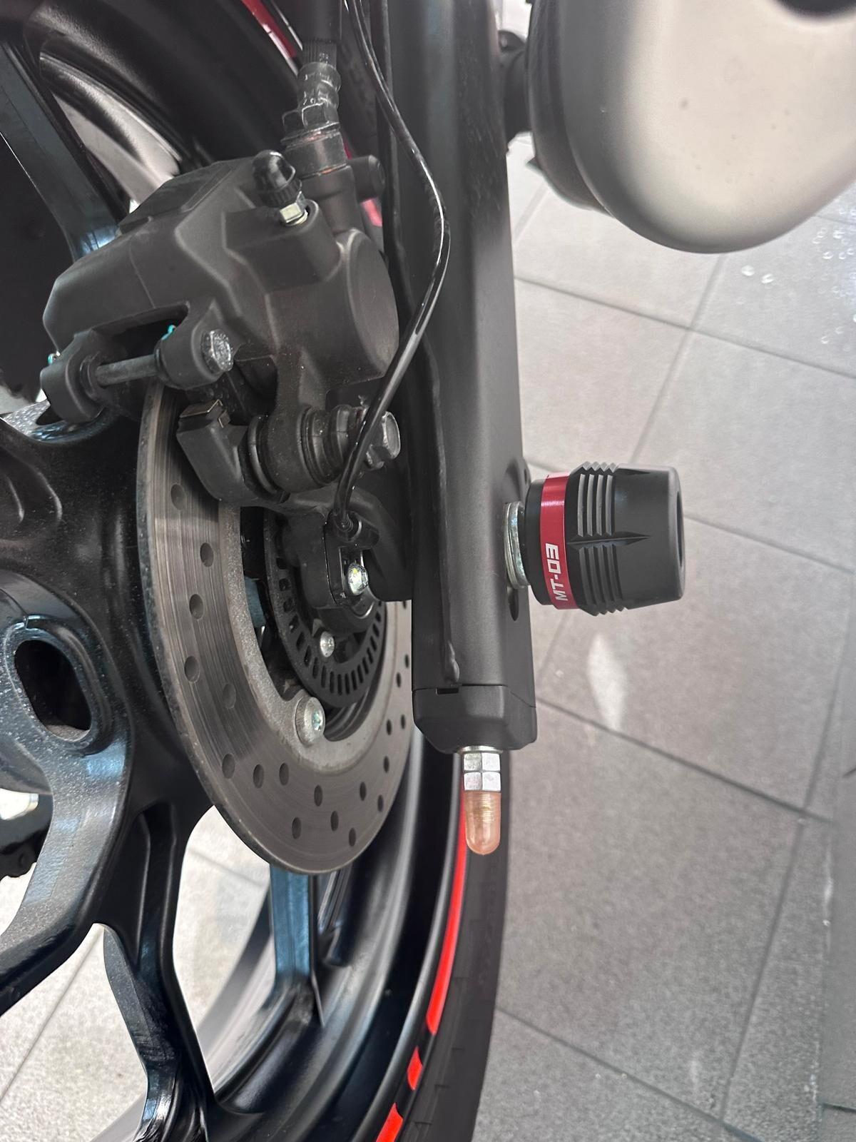 Yamaha MT-03 MDNM8 MIDNIGHT BLACK