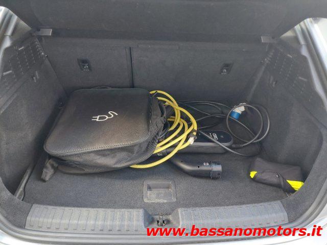 AUDI A3 SPB 40 TFSI e S tronic Business PLUG-IN