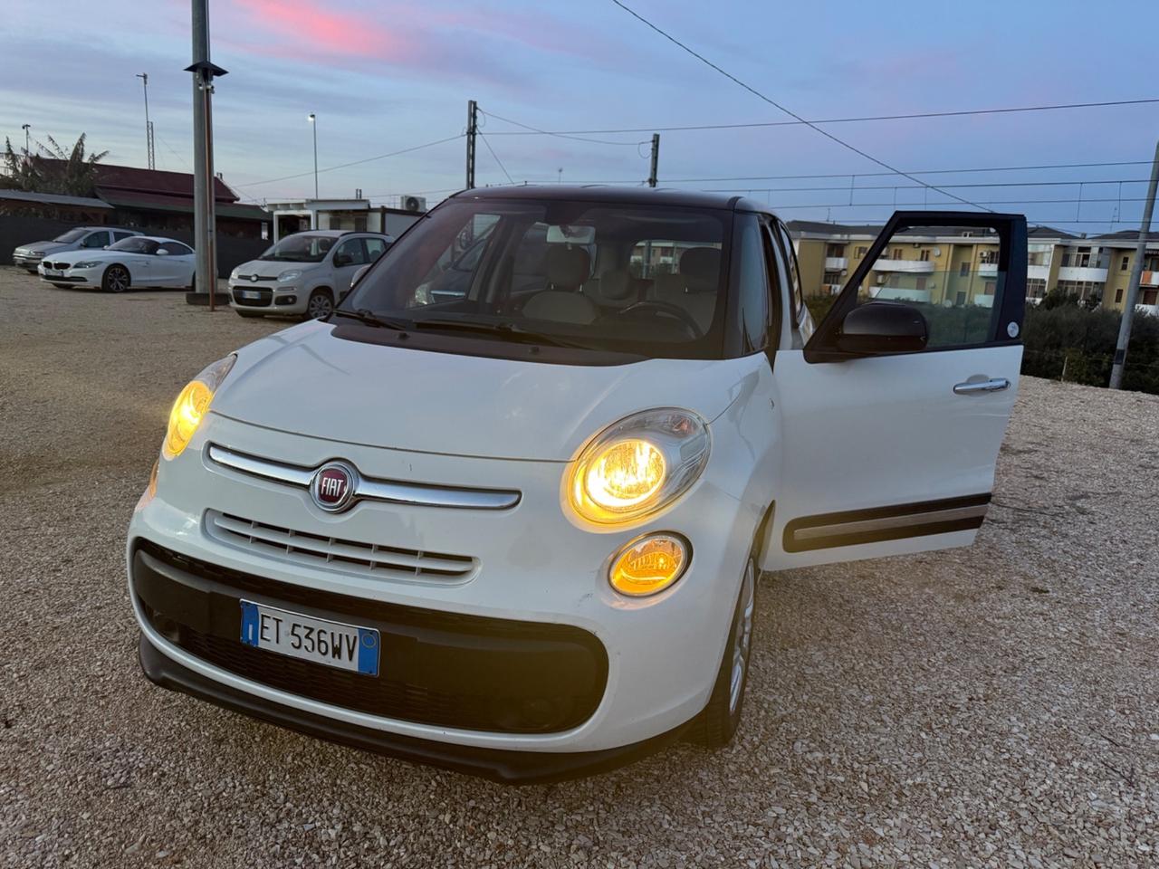 Fiat 500L 1.6 Multijet 120 CV LIVING 7 posti PERMUTE