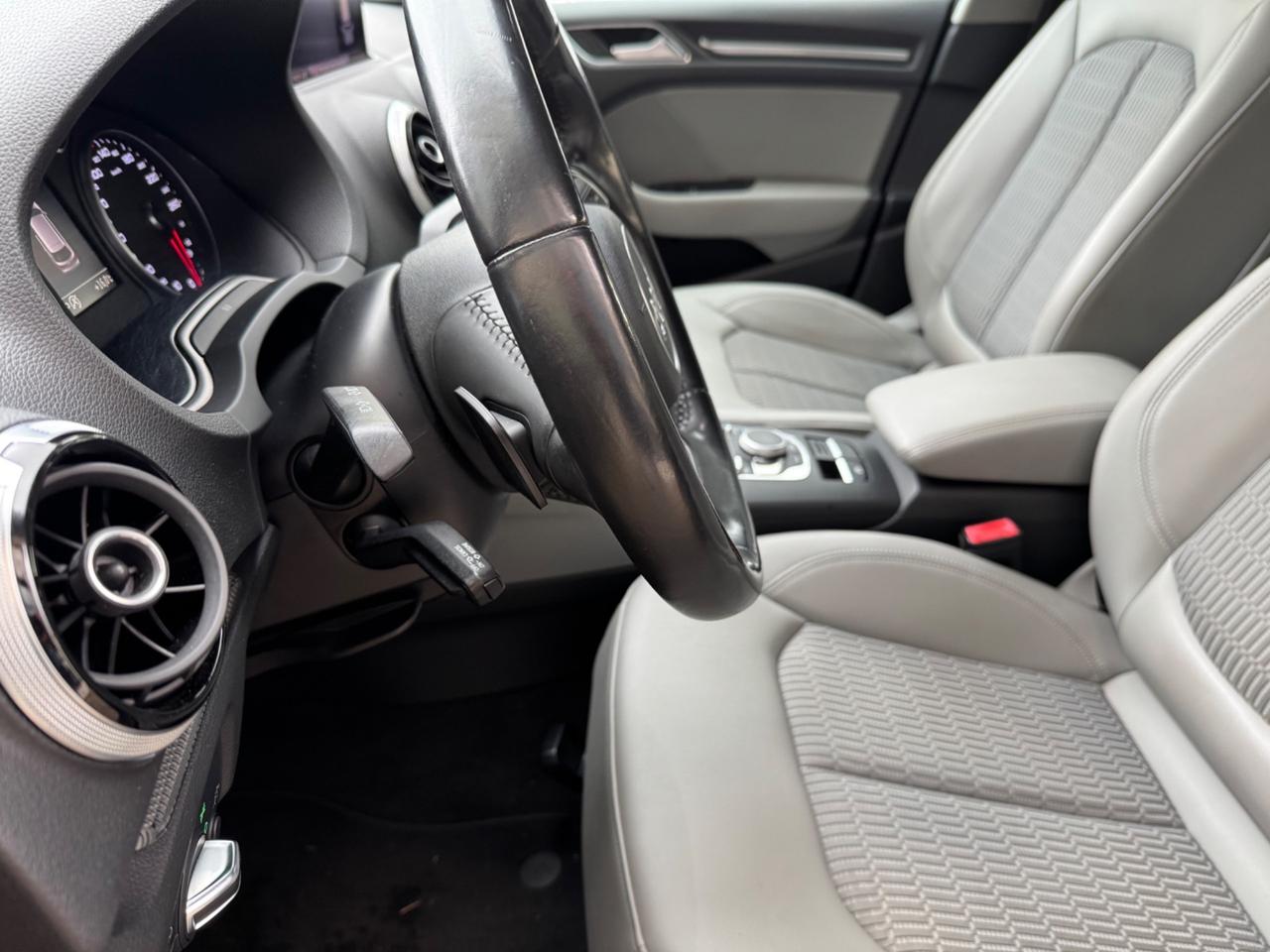 Audi A3 SPB 2.0 TDI S tronic Sport