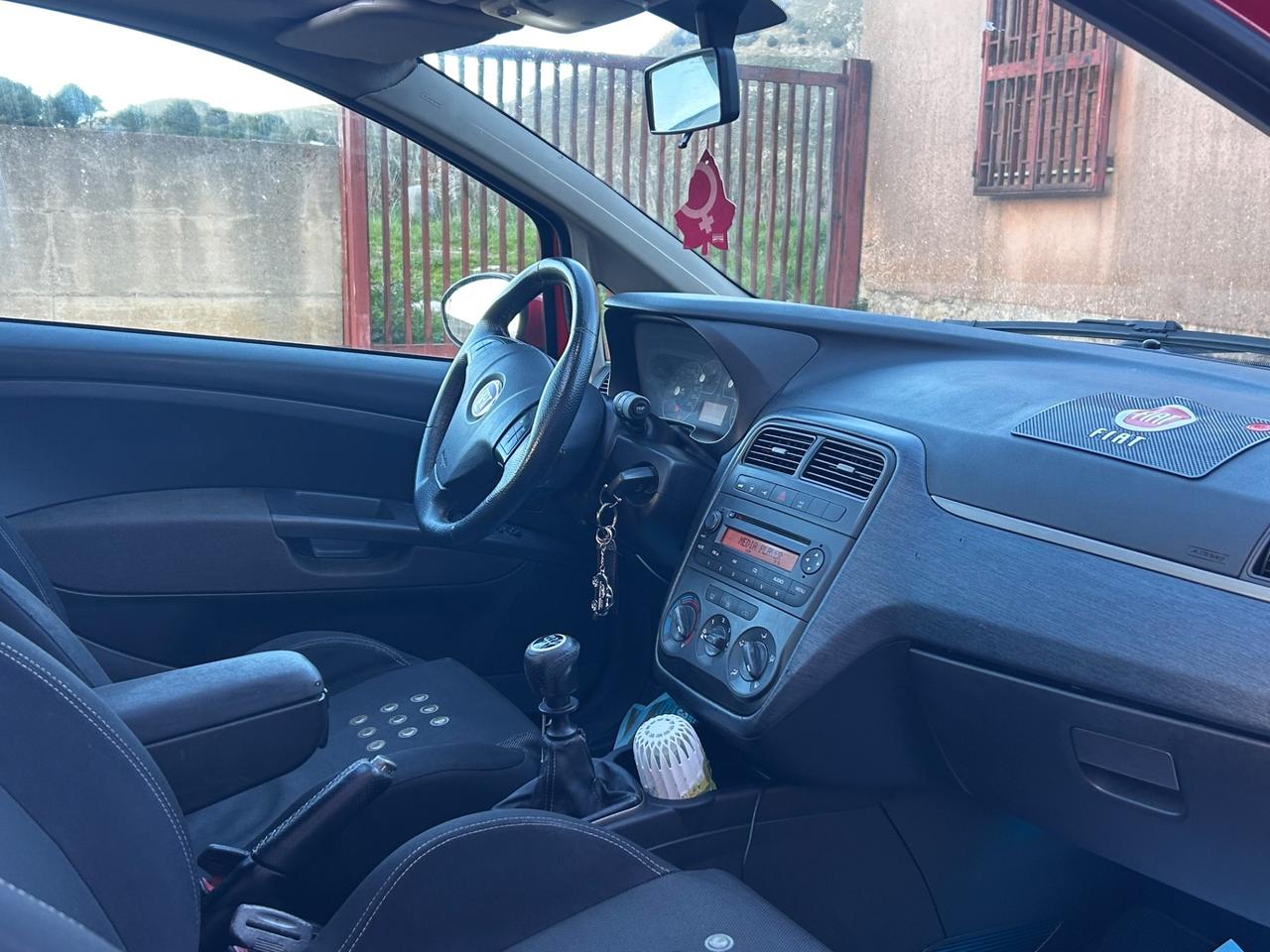 Fiat Grande Punto 1.3 MJT 90 CV 3 porte Sport