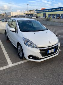 Peugeot 208 BlueHDi 100 S&S 5 porte Allure