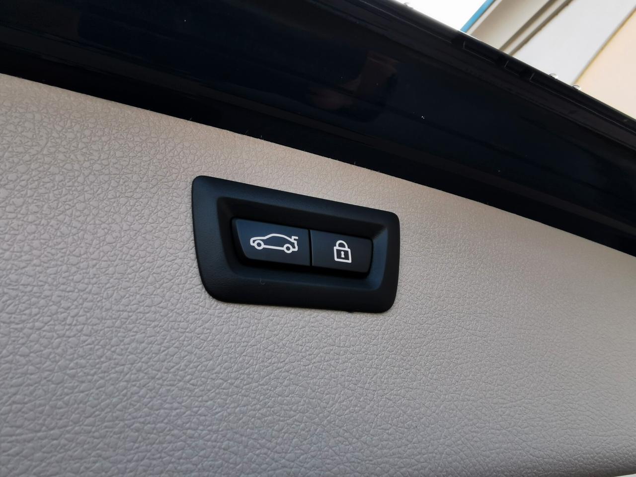 BMW 320 XDRIVE UNIPROPRIETARIO KM VERI GARANZIA