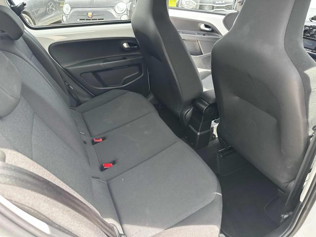 VOLKSWAGEN up! 1.0 5p. move up! OK NEOPATENTATO
