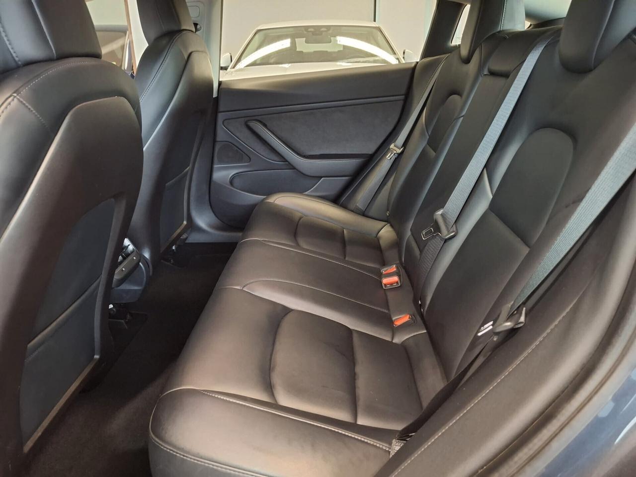 Tesla Model 3 Long Range Dual Motor awd