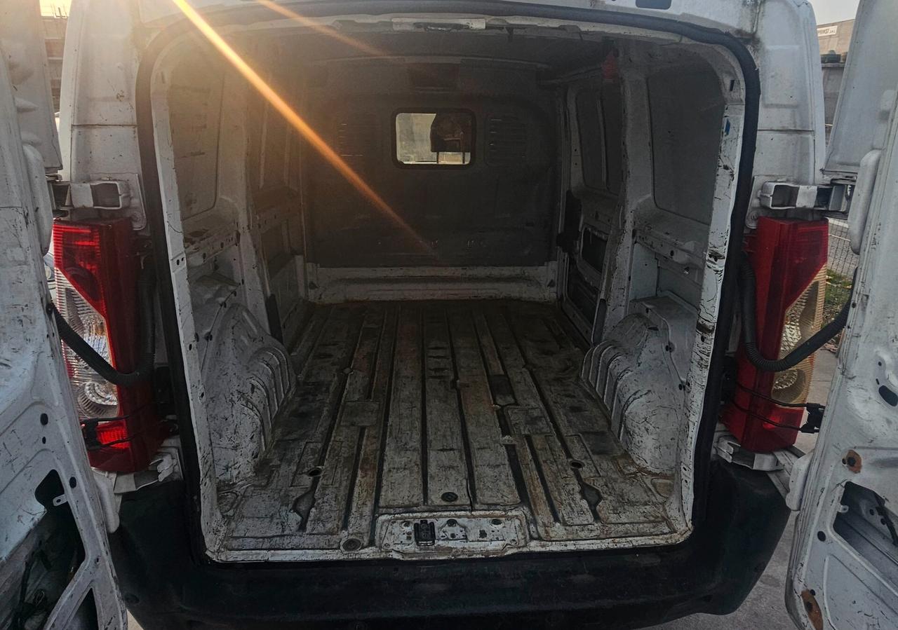 Peugeot Expert 2.0 HDi 120CV PC-TN 10Q Furgone